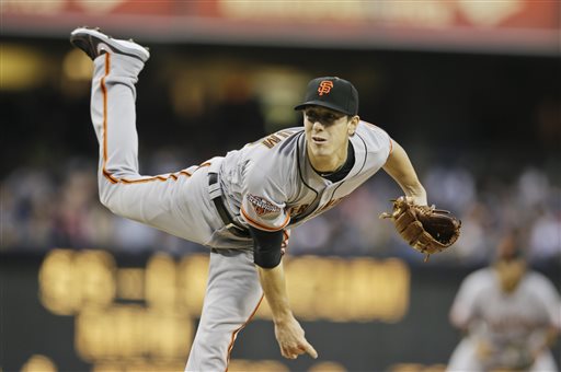 San Francisco Giants starting pitcher Tim Lincecum works against the San Diego Padres in the first inning of baseball game in San Diego, Friday, April 26, 2013. (AP photo/Lenny Ignelzi)